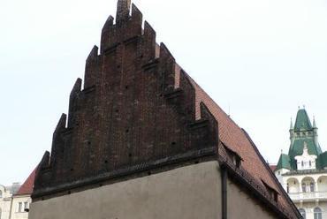 Egy nyugati párhuzam - a prágai Régi-Új zsinagóga, fotó Alistair Young