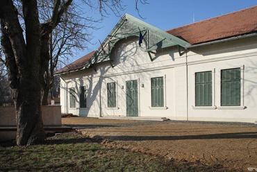 Kisfaludy Galéria, Balatonfüred, fotó Hajdú József