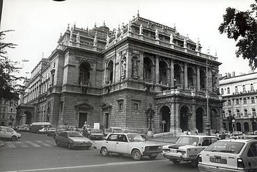 Operaház felújítás előtt, 1980 k. / fotó: Szabó-Jilek Iván