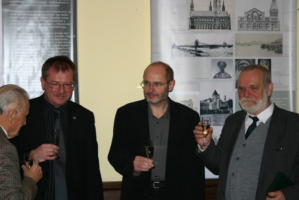 balról: Böhönyey János, Kálmán Ernő, Czigány Tamás és Kotsis Domokos