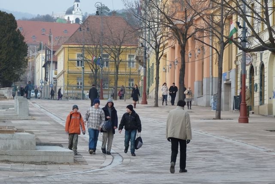 Pécs - Széchenyi tér