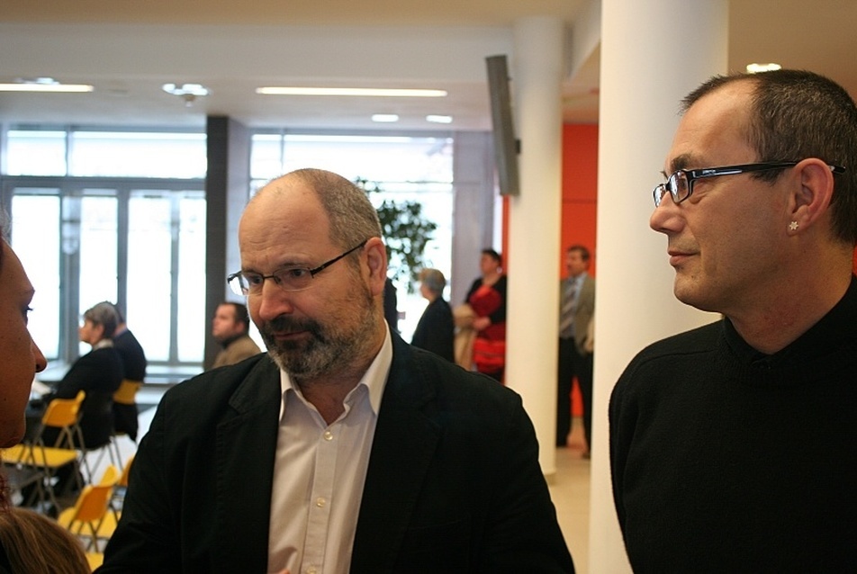 Dobai János DLA (balra) és Tardos Tibor a budaörsi iskola avatásán (február 5.)