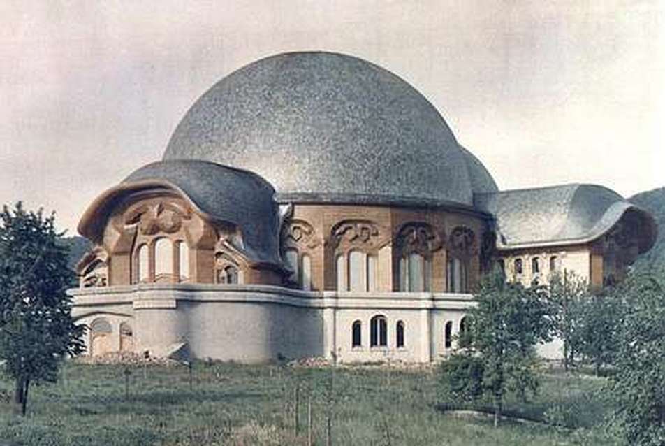 Rudolf Steiner: Első Goetheanum,  forrás:  hu.wikipedia.org