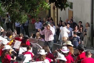 A Piazza dei Guidi Vinciben - fotó: Bardóczi Sándor