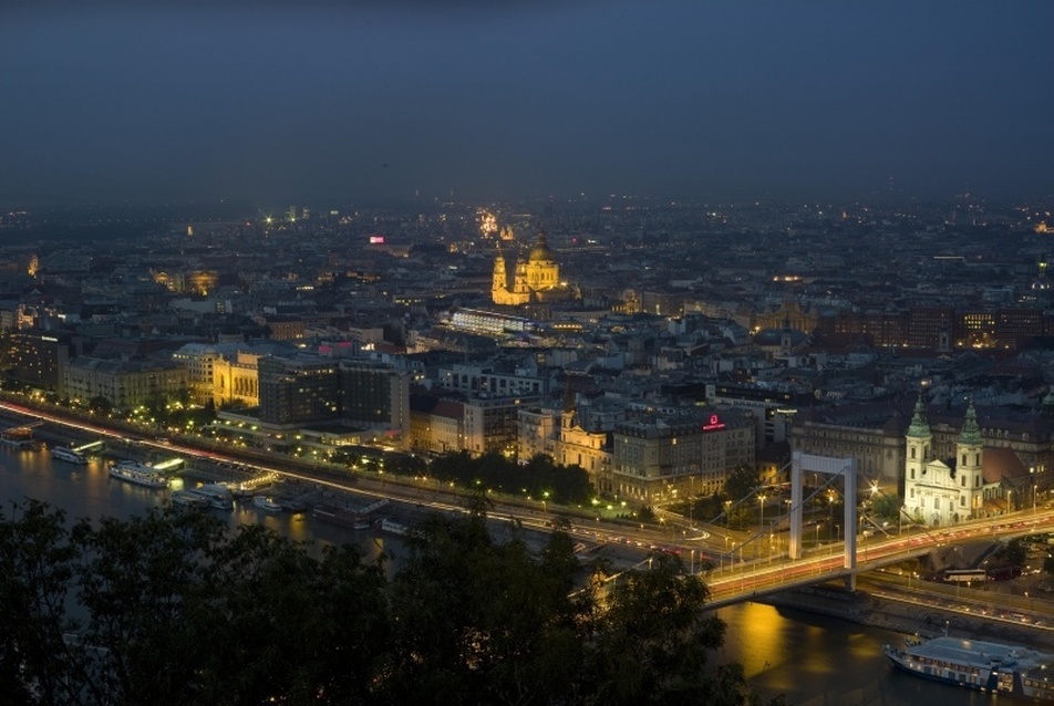 A Foster&Partners esete Budapesttel - tervtanácsi beszámoló