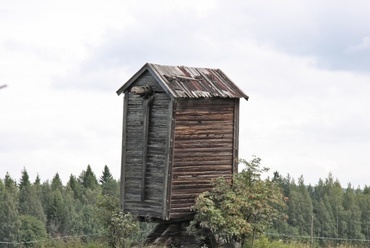 Szélmalom szélkerék nélkül Saikari mellett (fotó:KP)