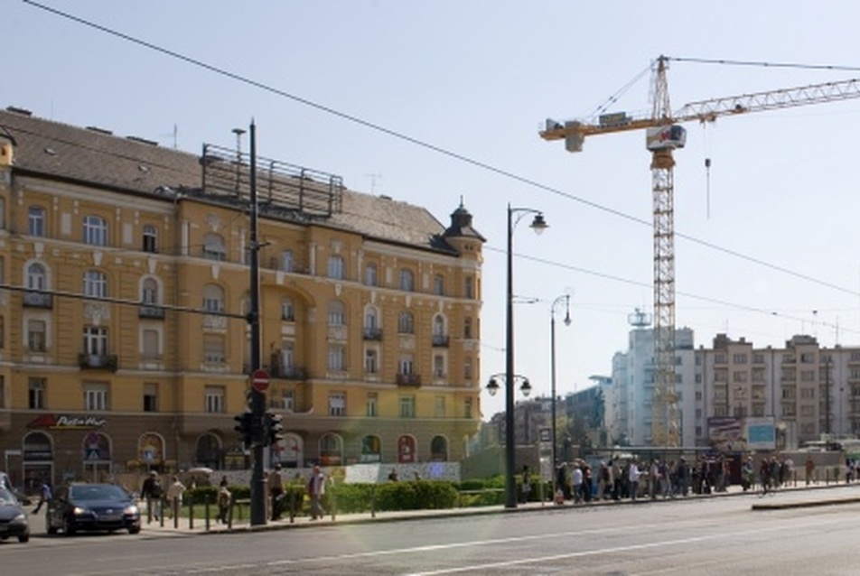 Körtéri Gomba, tervpályázat 2009 - Lente András