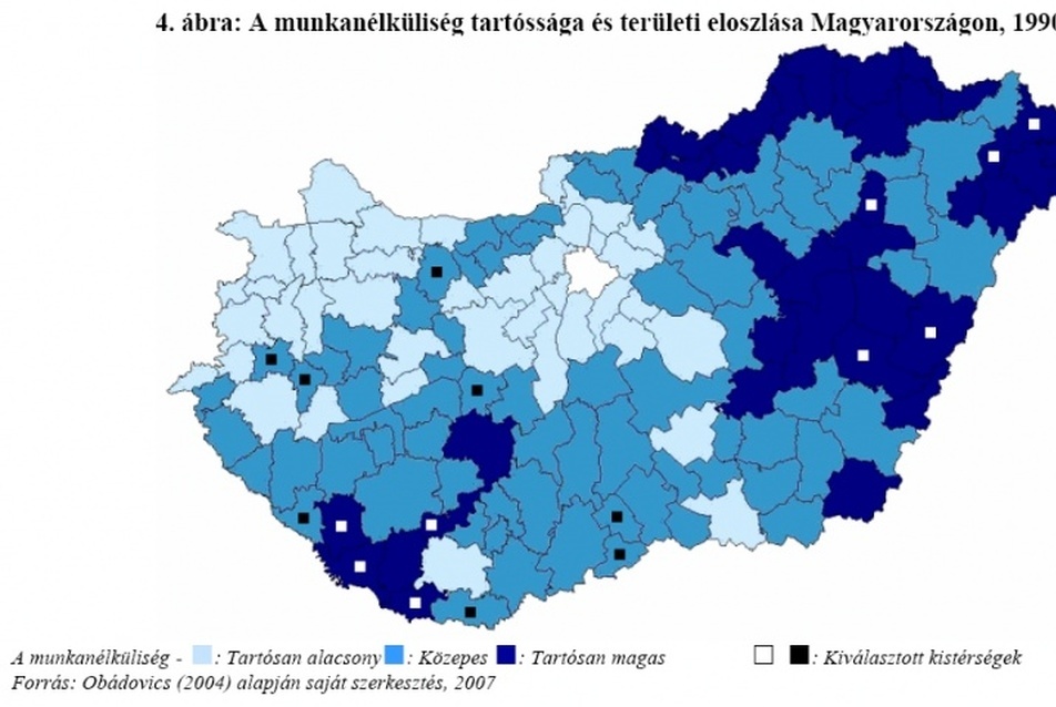 12. ábra: A munkanélküliség eloszlása, 1990–2003., A foglalkoztatási ráta, 2009., forrás: ((21 és 10), p. 9. és 39.)