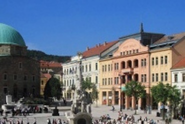 Pécs, Széchenyi tér