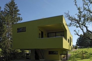 Grünes Haus, Feldkirch - építészet: Matthias Hein, Juri Troy, fotó: Robert Fessler