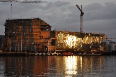 HARPA Concert &amp; Conference Centre, vezető tervező: Henning Larsen Architects