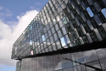 HARPA Concert &amp; Conference Centre, vezető tervező: Henning Larsen Architects