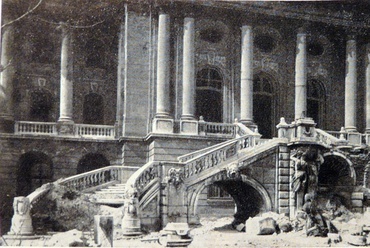 A  Habsburg-lépcső megmenthető lett volna (Czagány István - A Budavári  Palota és a Szent György téri épületek)