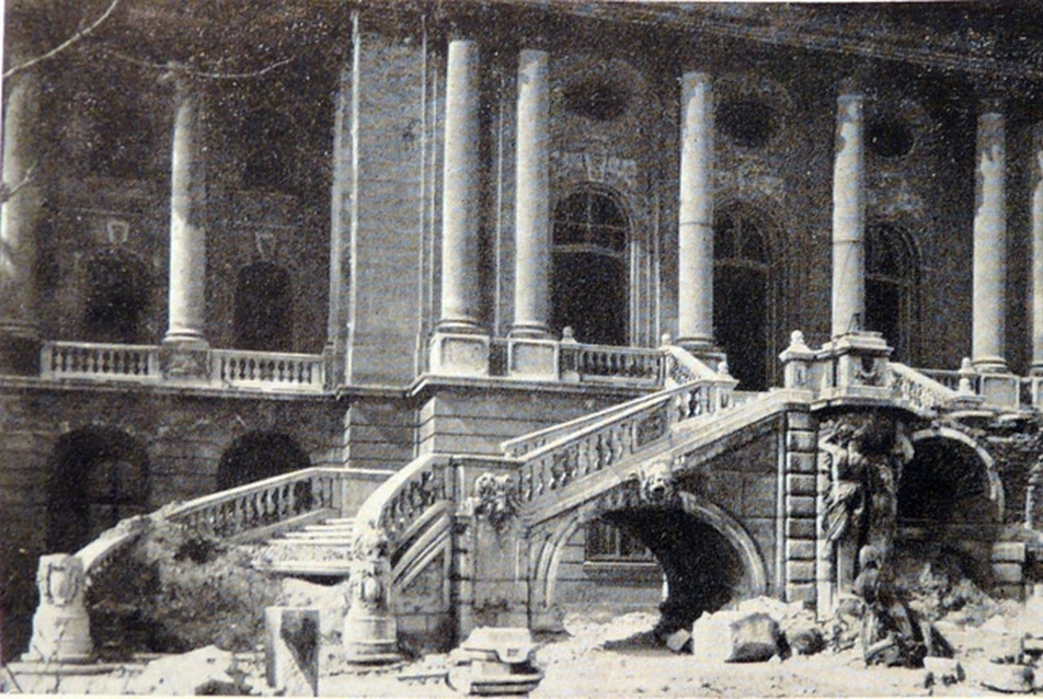A Habsburg-lépcső megmenthető lett volna (Czagány István - A Budavári Palota és a Szent György téri épületek)