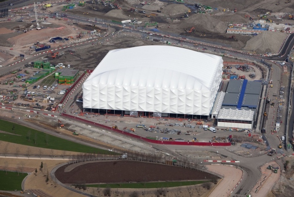 A világ legnagyobb újrafelhasználható, ideiglenes épülete lett a londoni olimpiai kosárlabda stadion