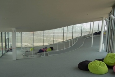 Rolex Center, foró: Pazár Béla