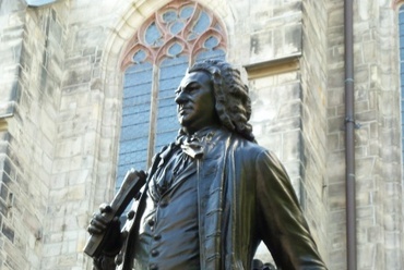 Bach, a kifordított zsebű muzsikus