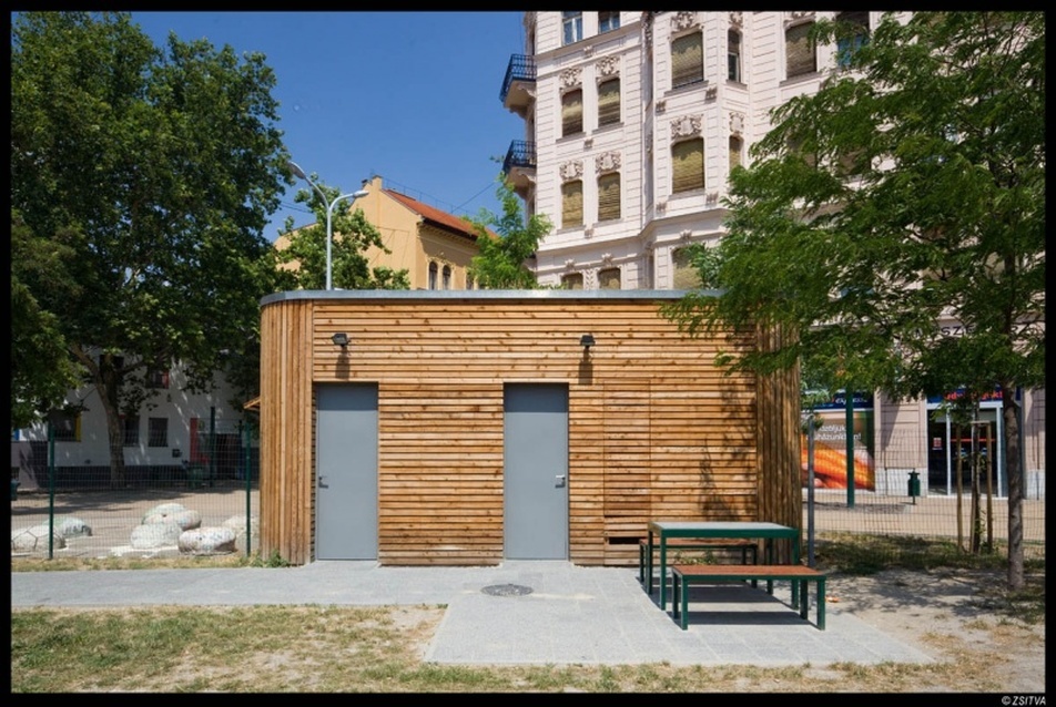Mátyás téri melléképületek (nyilvános wc és csőszház) - vezető tervező: Alföldi György, fotó: Zsitva Tibor
