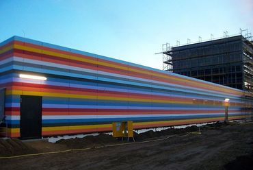 A Hotel Berlin Airport szálloda Hoesch homlokzatburkolati rendszere