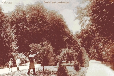 Az Érsekkert belső kertjének képe 1940 körül