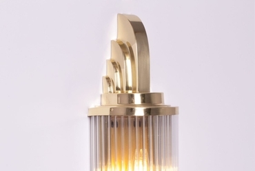 A Patinás lámpái - Petitot Wall Light III - Shiny Brass, forrás: Károlyi Csaba