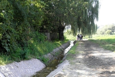 Szilas-patak kerékpáros közösségi park - közösségi zöldterület rehabilitáció
