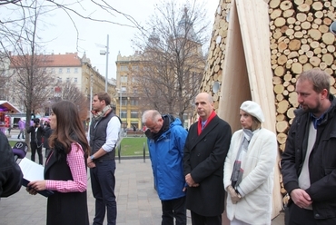 tűzifából Adományfa - fotó: Horváth Réka Lilla