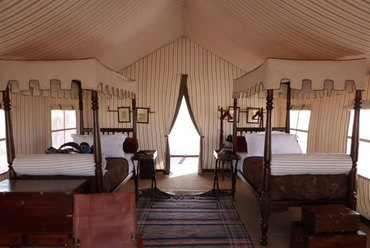 CRN Design Studio: San Camp, Botswana