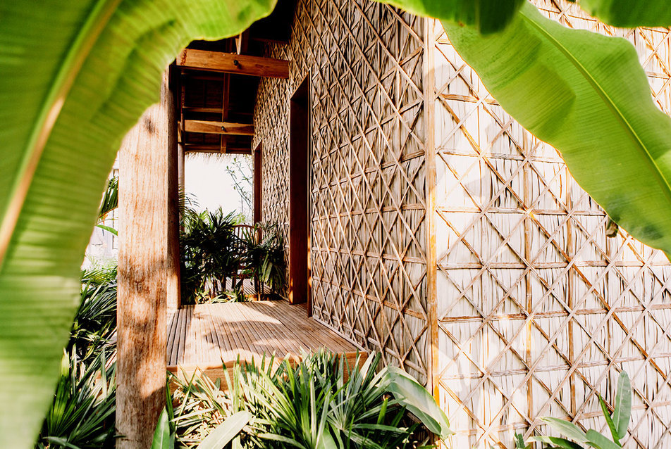 AW2: Phum Baitang, Kambodzsa