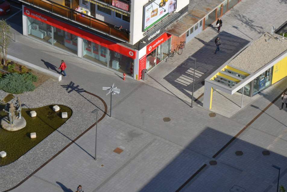 Információs pavilon Veszprémben