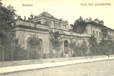 A Bródy Adél kórház felvételi- és főépülete az 1910-es(?) években - építész: Freund Vilmos - fotó: Budapest Főváros Levéltára