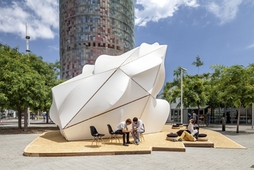 Glóries Pavilon, Barcelona - építészek: Bükösdi György, Rodrigo Rubio, Daniel Ibanez