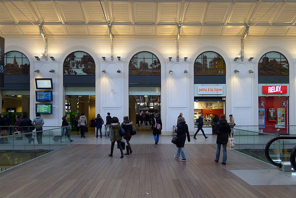 Gare Saint Lazare, Párizs. Forrás: Wikipedia