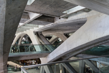 Gare do Oriente - építész: Santiago Calatrava - forrás: Flickr