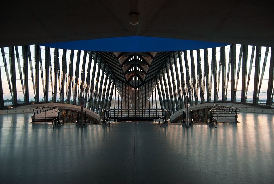 Gare de Lyon-Saint-Exupéry TGV - építész: Santiago Calatrava - forrás: Flickr
