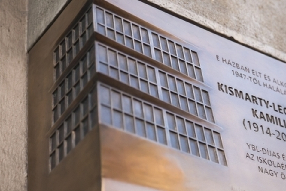 Emléktábla Kismarty-Lechner Kamill építész tiszteletére