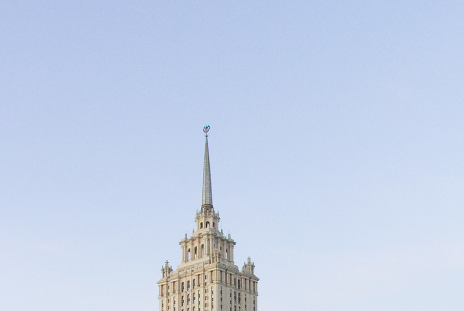 A volt Ukrajna Szálloda Moszkvában - építész: Arkagyi Mordvinov és Vicseszlav Oltarzsevszij - forrás: Wikipedia