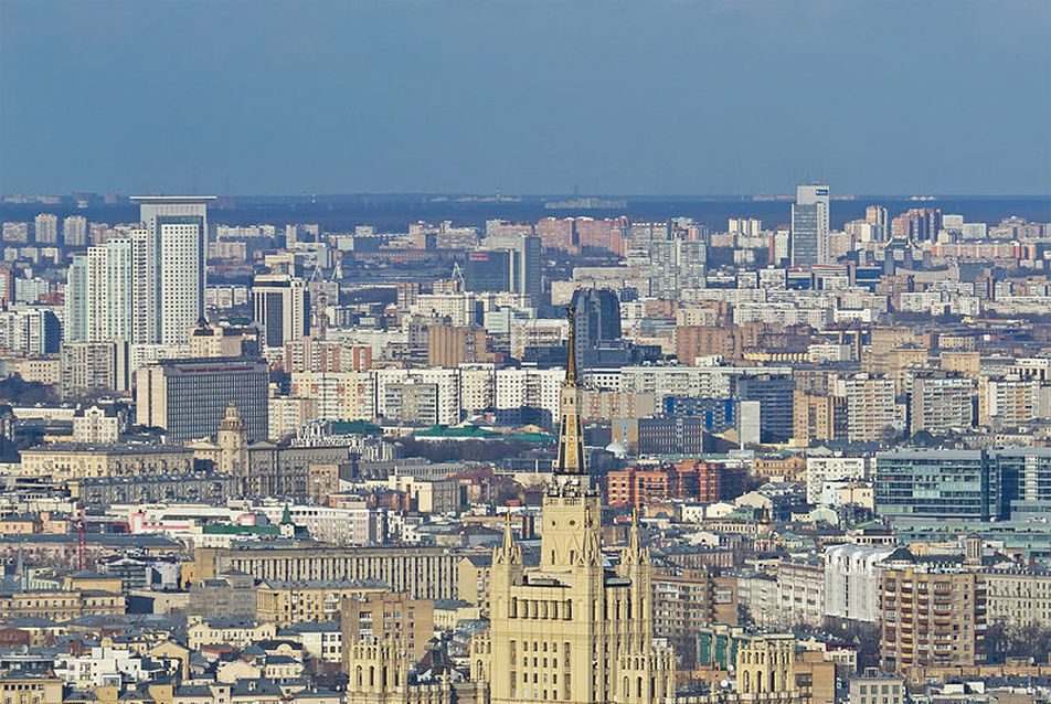 A Kudrinszkaja téri felhőkarcoló Moszkvában - épstész: Mihail Poszokin - forrás: Wikipedia