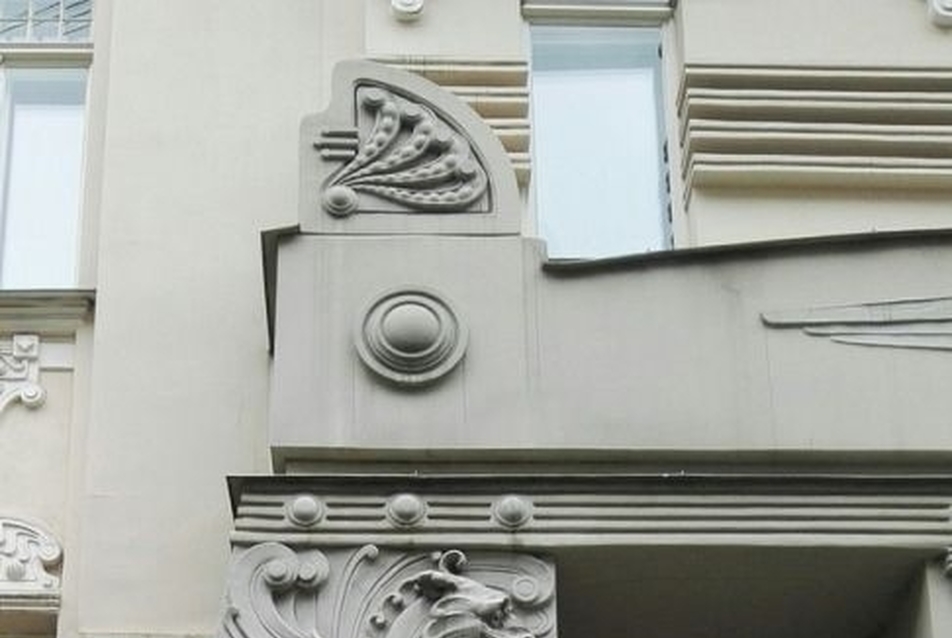 lakóház Rigában - építész: Mihail Eisenstein