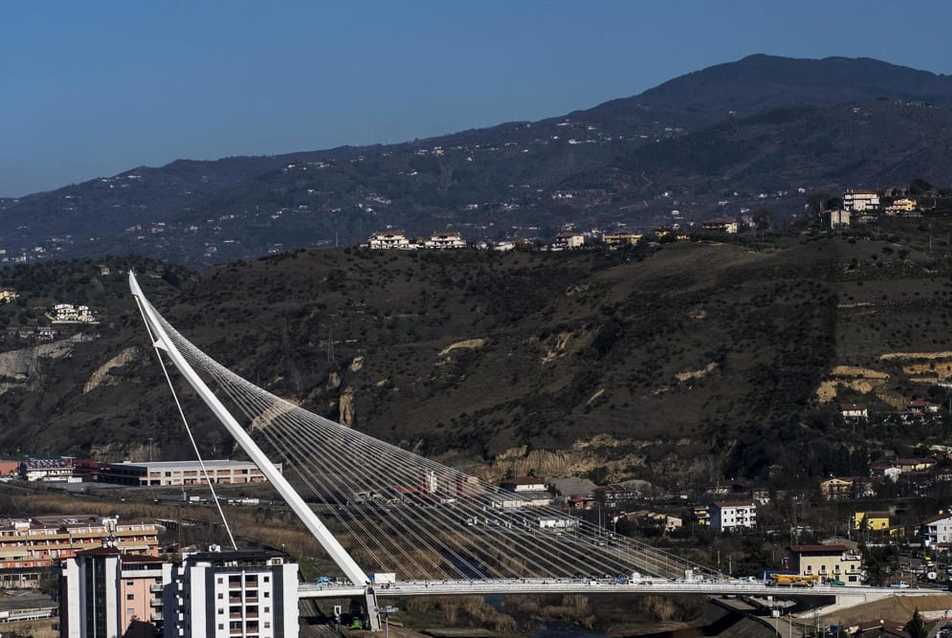 Cosenza híd - építész: Santiago Calatrava