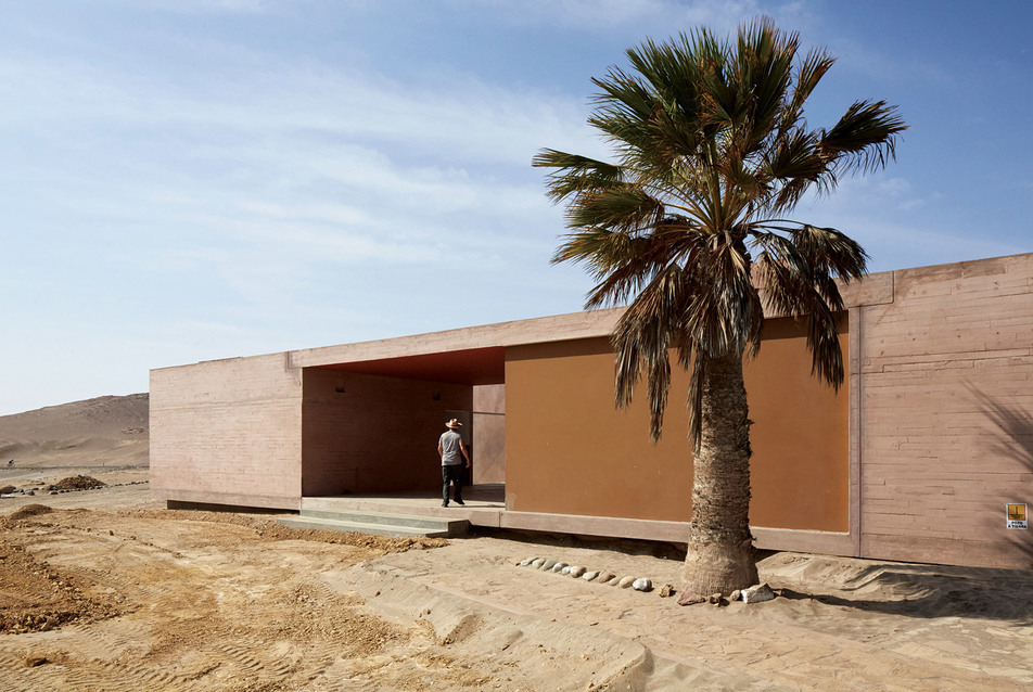 Museo de Sitio Julio C. Tello de Paracas - építész: Sandra Barclay és Jean Pierre Crousse - fotó: Cristóbal Palma