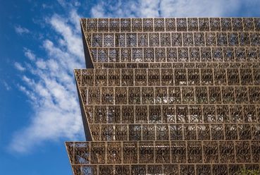 Afroamerikai Történelem és Kultúra Nemzeti Múzeuma, Washington - építészek: David Adjaye, Philip Freelon, Davis Brody Bond, SmithGroup - fotó: Alan Karchmer