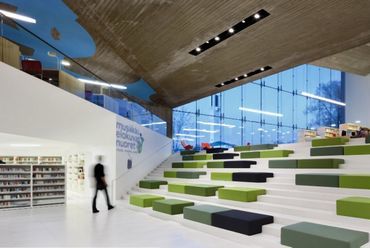 Seinäjoki új könyvtárépülete - építész: JKMM Architects (2012) - fotó: Tuomas Uusheimo