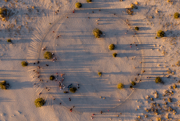 The Circle of Land and Sky - fotó: Lance Gerber