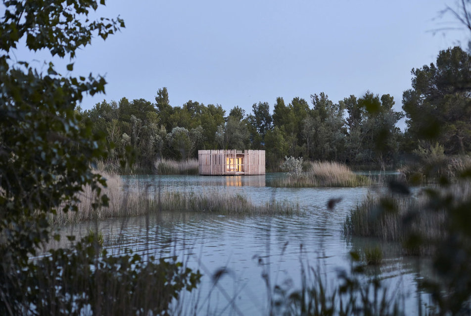 Horgászhotel, Franciaország - építész és fotó: Atelier Lavit