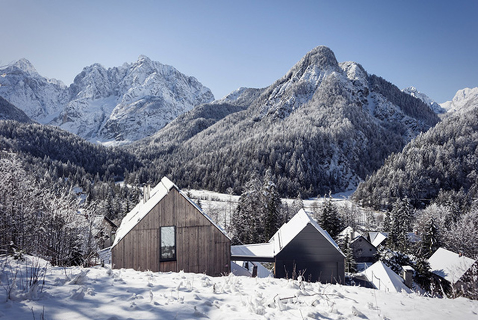 Tipikusan atipikus üdülőház a szlovén Alpokban