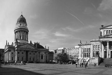 A Gendarmenmarkt és a Német dóm