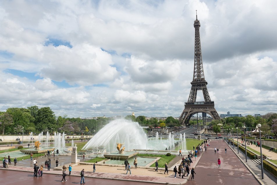 Így néz ki most a tér. A Grand cite tour Eiffel programot Párizs városa 2018 januárjában indtotta, 2024-re 80 százalékban készül el.