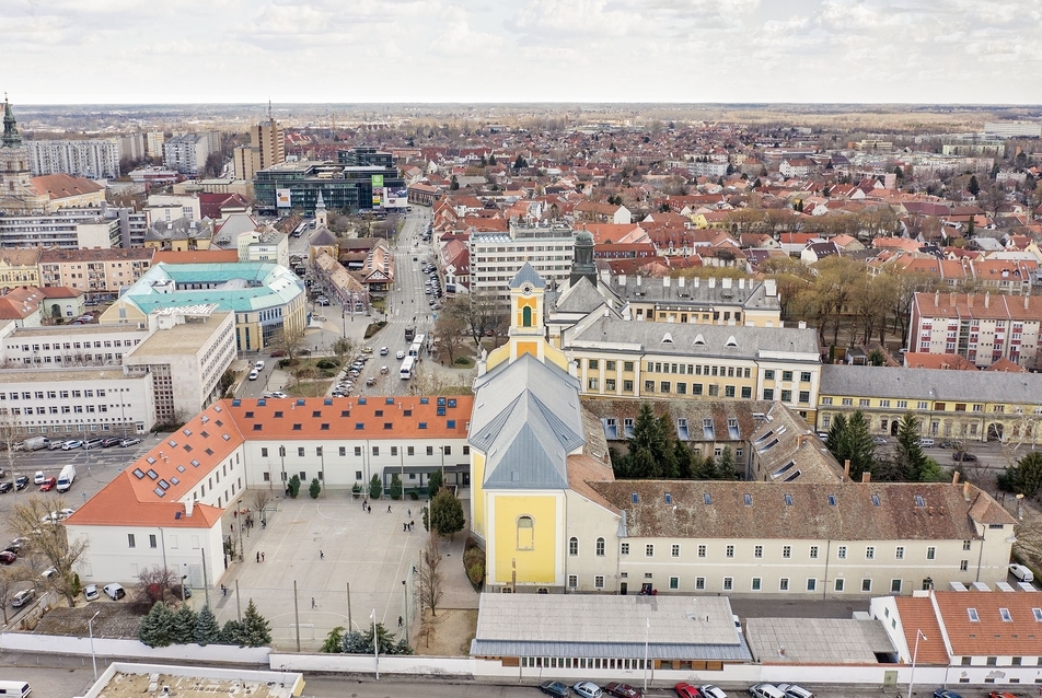 Kecskeméti Piarista Kollégium rekonstrukció - építész: Kollektív Múterem - fotó: Danyi Balázs