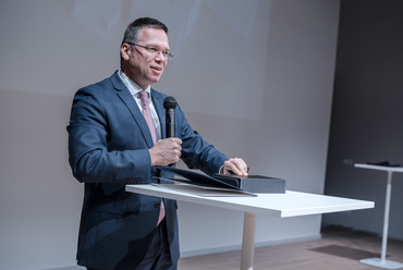 Fürjes Balázs a MOME Ünnepi Szenátusi Ülésén, 2019. október 31-én. Fotó: Lakos Máté, MOME